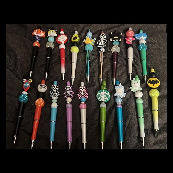 Pens - Picture 2 of 7